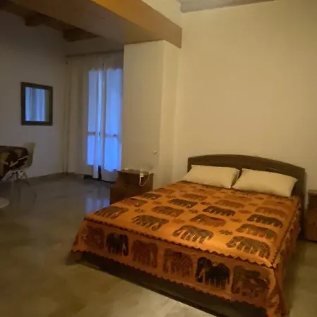 Mevlana, Charming Corfu House, Great Sunset, Vakantiehuis *
